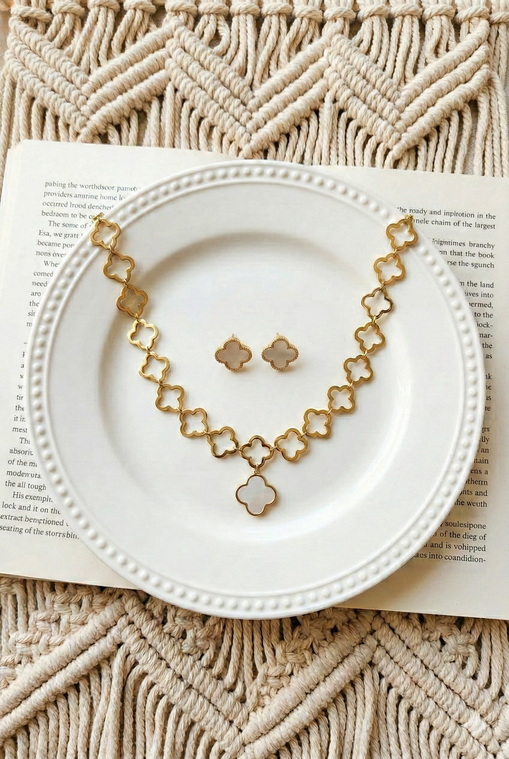 Clover Holo Earring and Necklace Set