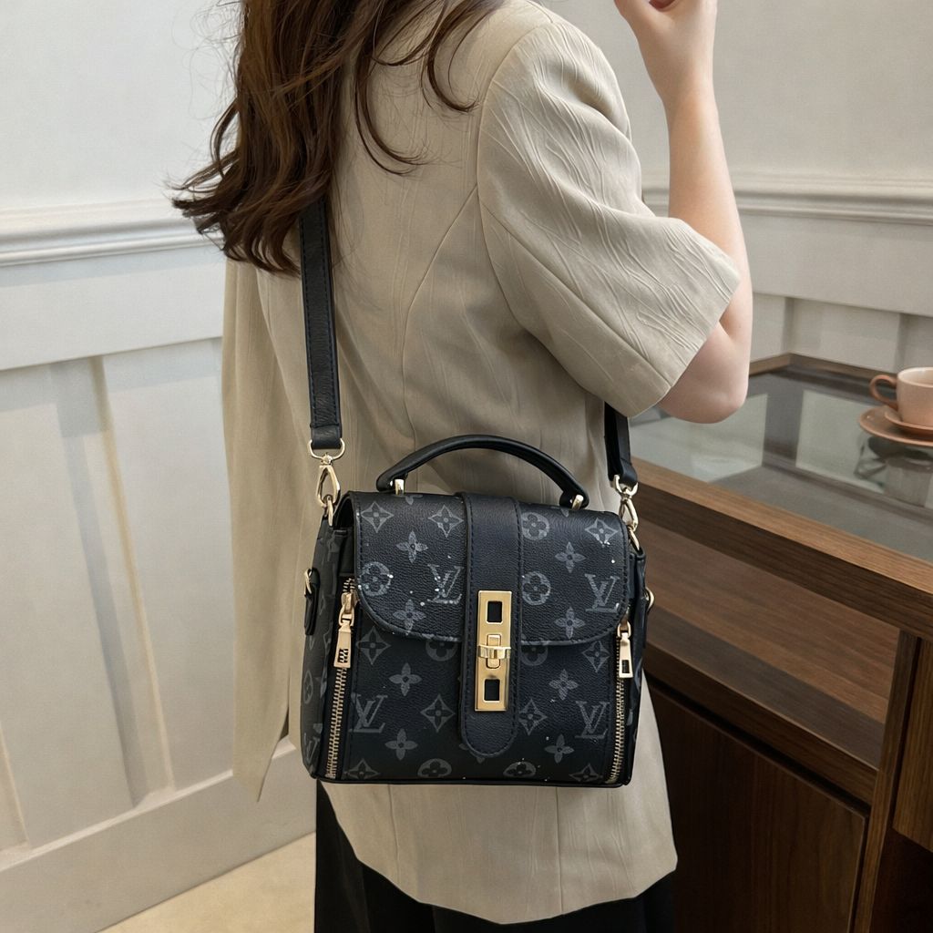 Casual Crossbody Bag