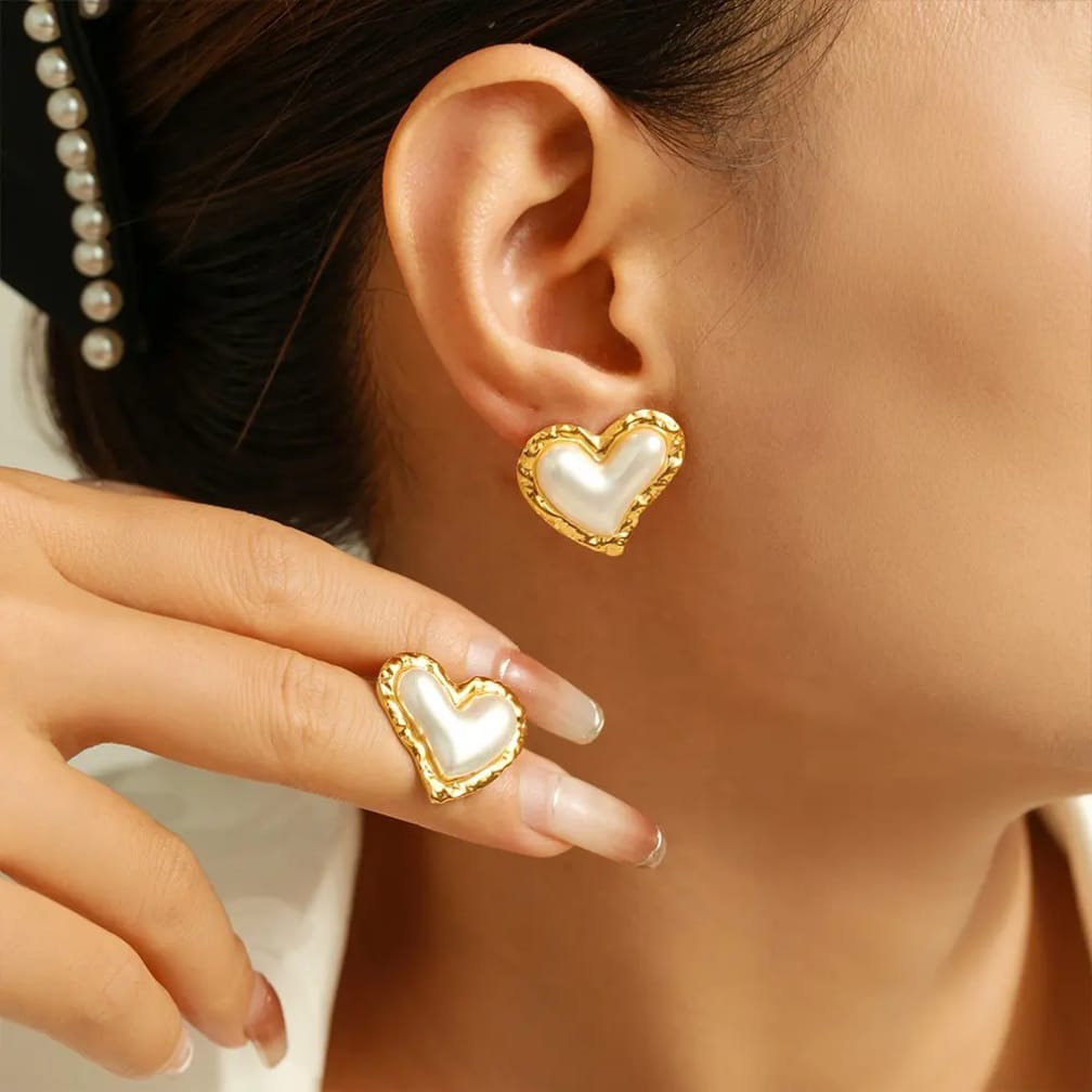 Heart Oyster Earring